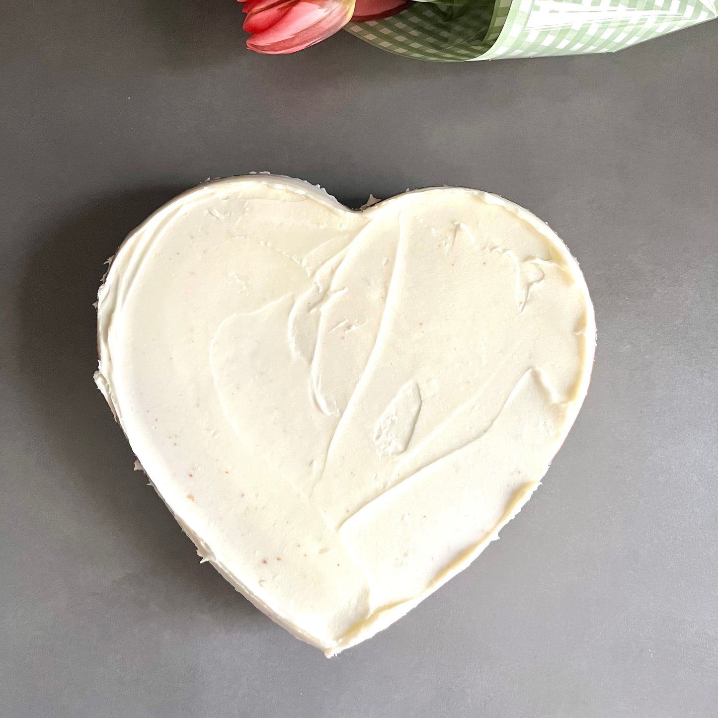 Corazón Carrot Cake