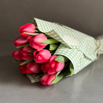 San Valentín Tulipanes