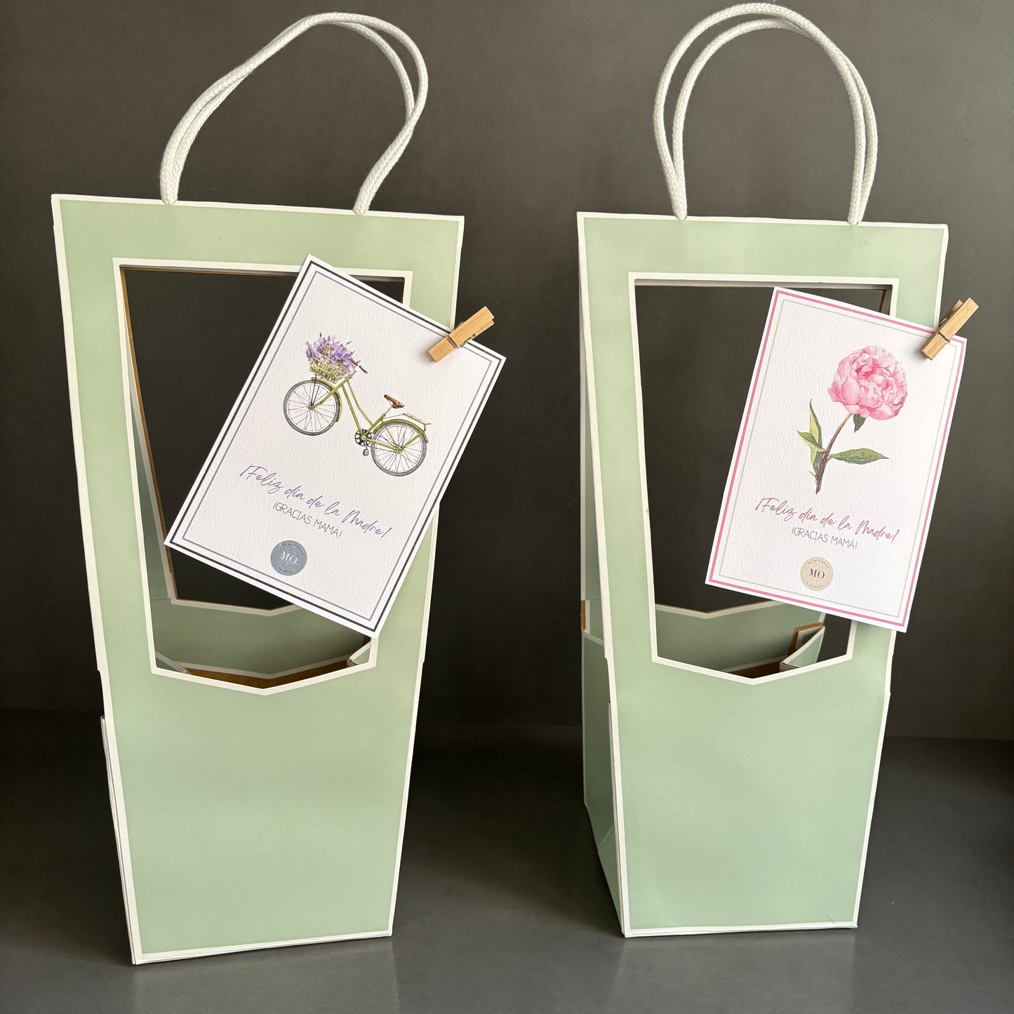 Bolsa verde agua para llenarla con lo que más te guste
